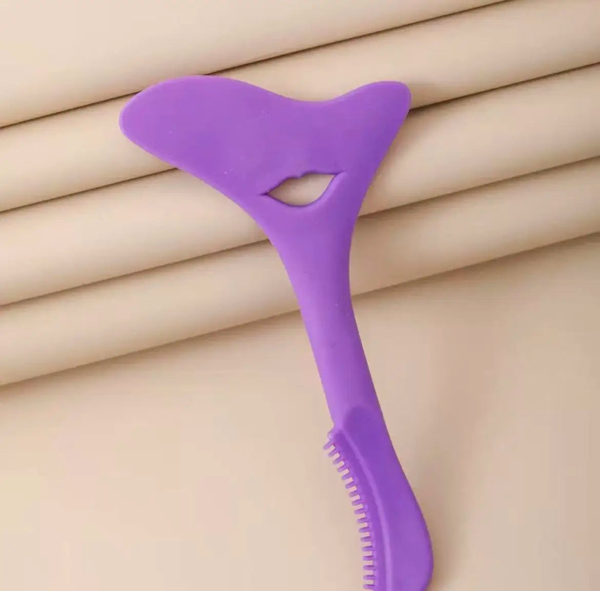 Multi functional Eyeliner Stencil Wing